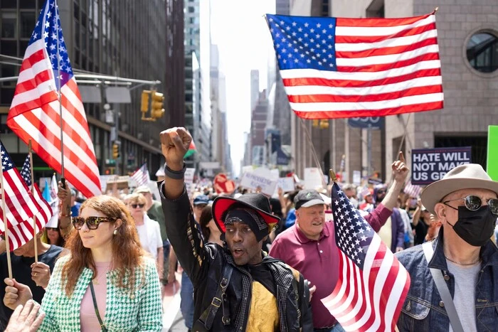 Protesty przeciwko polityce Trumpa w USA: najważniejsze wydarzenia z nocy