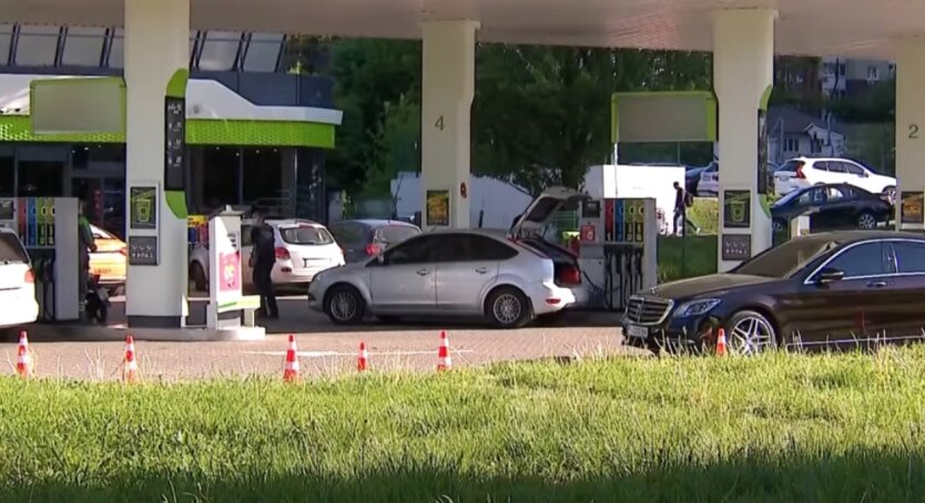 Stacje paliw ustaliły nowe ceny benzyny, oleju napędowego i gazu w Kijowszczyźnie: ile to kosztuje