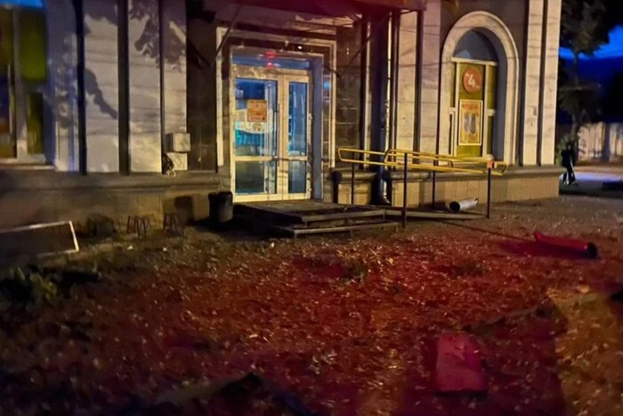 Rosja zaatakowała dronem budynek wielopiętrowy w Sumach: jedna osoba ranna