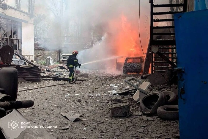 Destruction in Kryvyi Rih after the missile strike