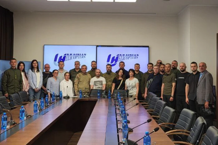 «Украинские вертолеты» сообщают об атаке. К президенту обратился коллектив компании, ветераны и семьи погибших военных