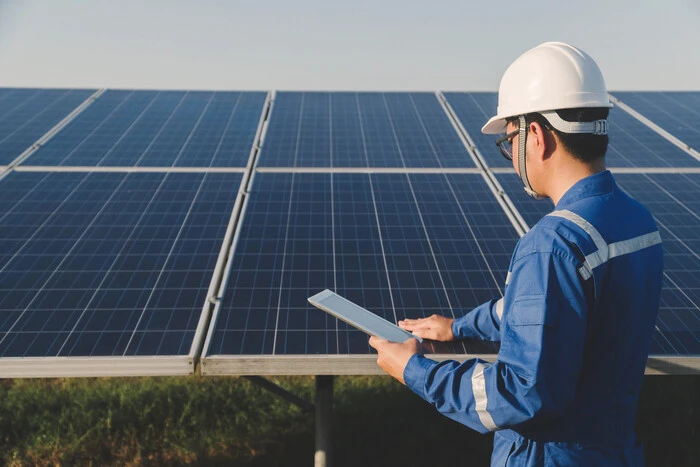 Komisja Europejska wspiera utworzenie funduszu stymulującego budowę zielonej energii na Ukrainie - inwestorzy