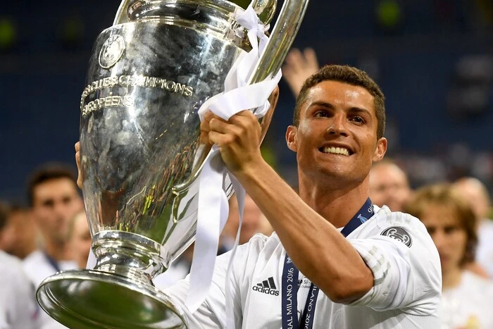 Ronaldo zabrał się za zdjęcie historią, gratulując
