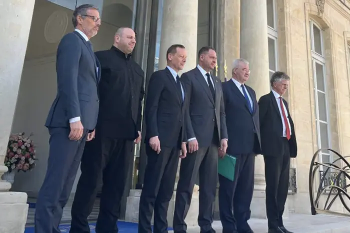 Negocjacje w Paryżu, nowa pomoc od Niemiec. Główne informacje z 17 kwietnia