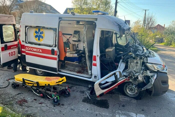 W Chersoniu Rosjanie zaatakowali drona «karetka»: są ranni
