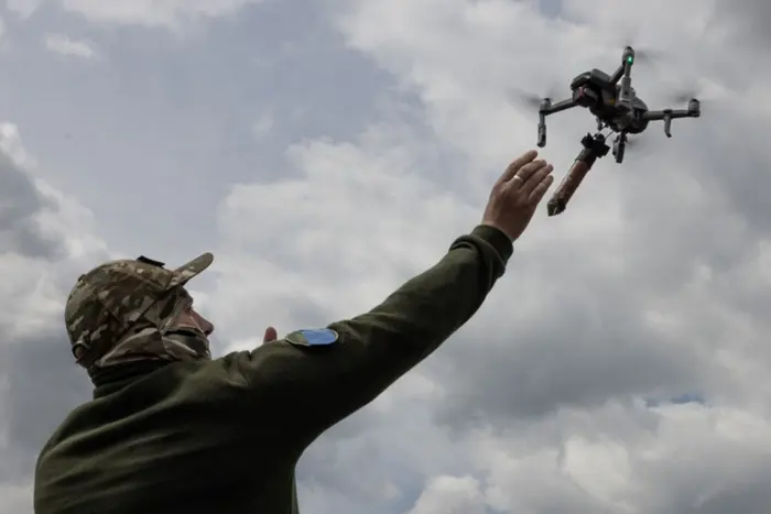 Niemcy i USA tworzą uniwersalne oprogramowanie dla ukraińskich dronów – FT