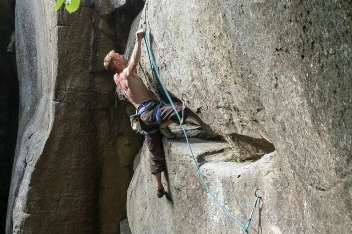 Two-time youth world rock climbing champion Petrenko died in Donetsk