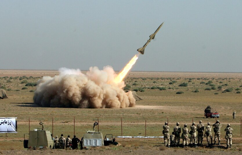 Иран передал России баллистические ракеты. Су-35 в обмен?