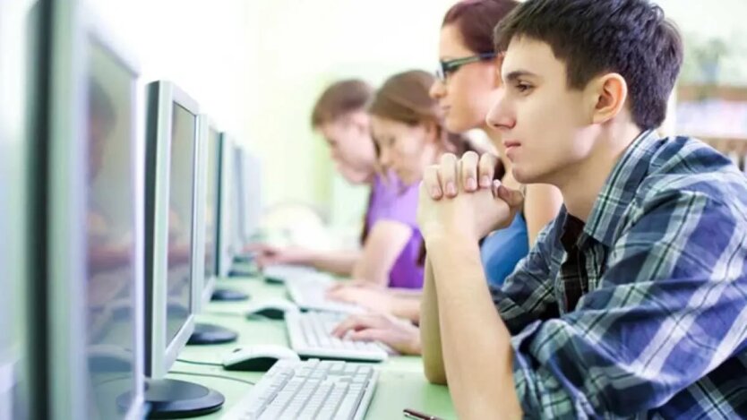 Abiturienci pokazali, ile punktów potrzeba do przyjęcia na budżetowe miejsca na uczelniach w Kijowie