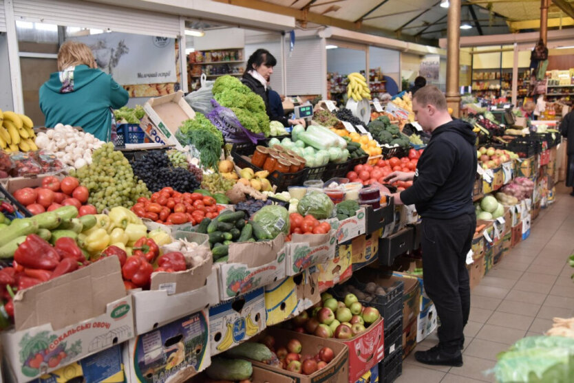 Фото ціни на продукти в супермаркеті
