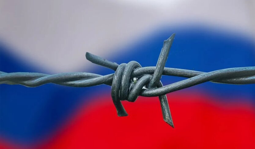 Powrót Rosji do SWIFT: senator USA postawił niewygodne pytanie administracji Trumpa