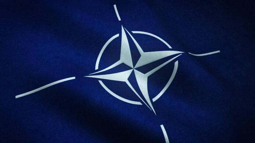 Auf dem NATO-Gipfel wird man die Ukraine zugunsten von Trump 'vergessen', - Politico