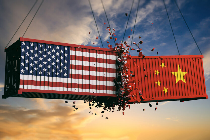 Посол Китаю застерігає США