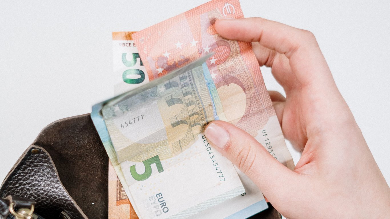 Globalny trend — co warto wiedzieć Ukraińcom o kursie euro w lipcu