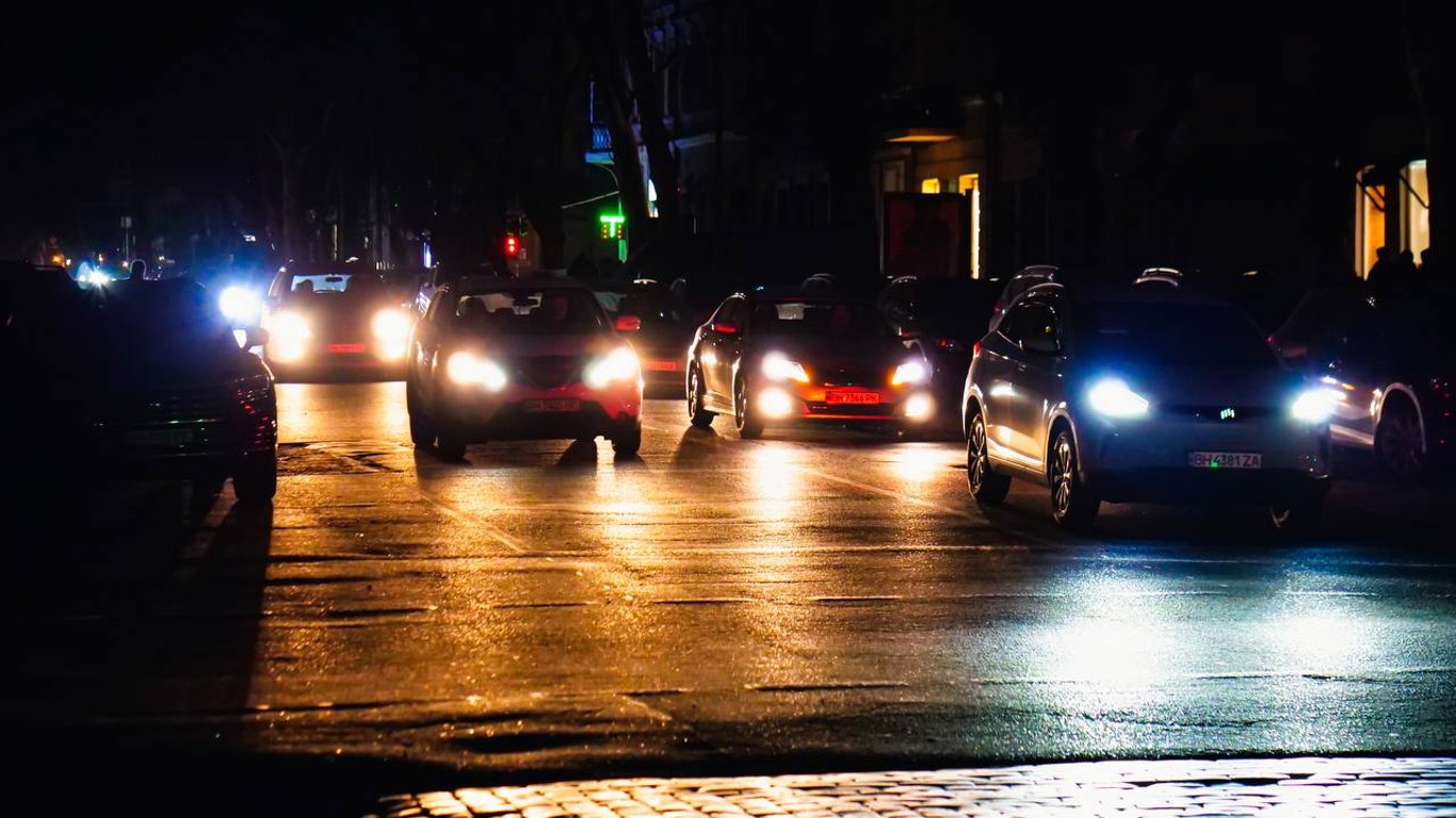 Графіки відключення світла в Одесі — чи застосовуватимуть завтра