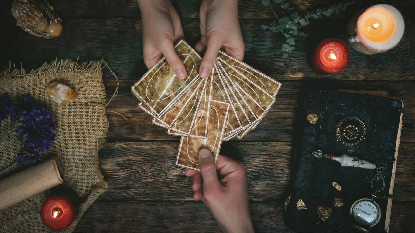 Horoskop dla wszystkich znaków Zodiaku na 16 lipca 2025 według Tarota