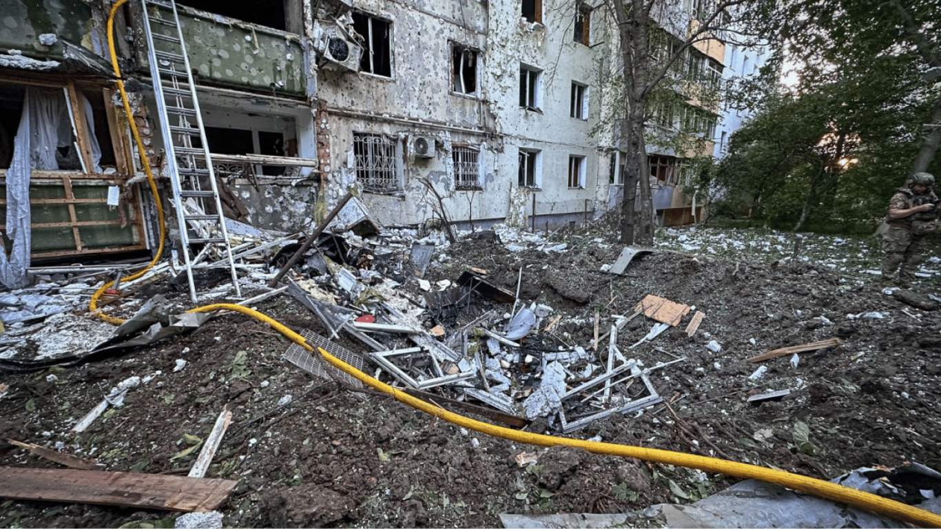 В Черновцах увеличилось количество погибших после удара 12 июля