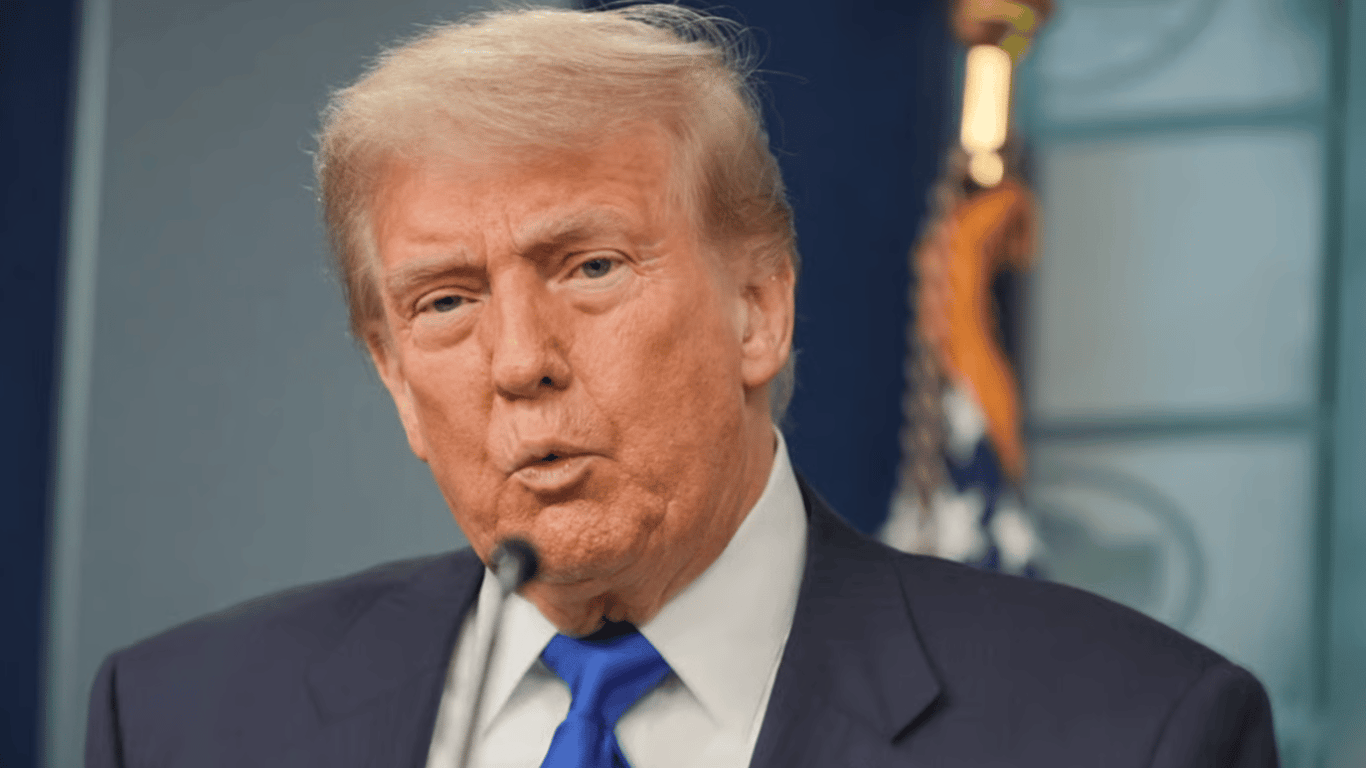 Es wurde bekannt, wer hinter Trumps Positionswechsel zu Putin steht
