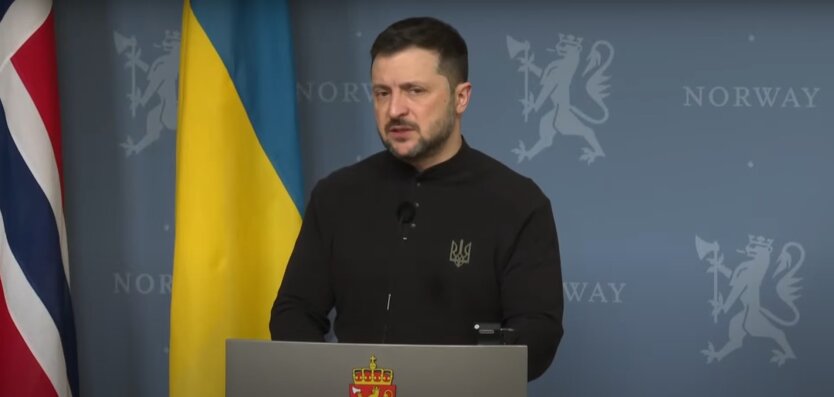 Зеленський попередив про підготовку Росією наступів