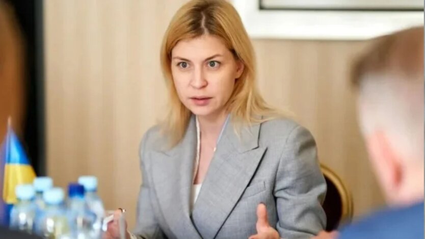 Umowa dotycząca zasobów naturalnych: Stefaniszyna poinformowała o postępach negocjacji z USA