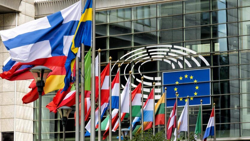 Bruksela zareagowała na plany Orbana dotyczące referendum w sprawie członkostwa Ukrainy w UE